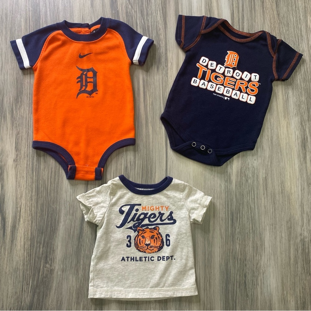 Detroit Tigers - 2 onesies & t-shirt Nike, Genuine Merch & Carter’s Size 3-6 mos